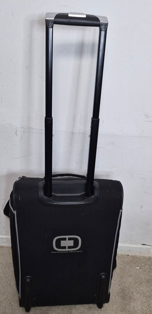 OGIO rolling duffel bag - Picture 4 of 7